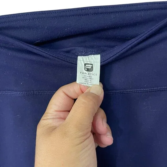 Fabletics Leggings Navy Size Large Reflective Mid Rise Stretch Gym Yoga - Picture 5 of 9